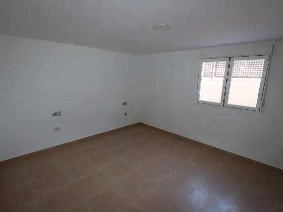 11-bedroom Commercial In Fortuna, Spain (500 M²)