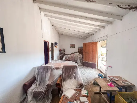 2-bedroom Country House In Elda, Spain (180 M²)