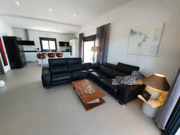 3-bedroom Detached Villa In Pinoso, Spain (215 M²)