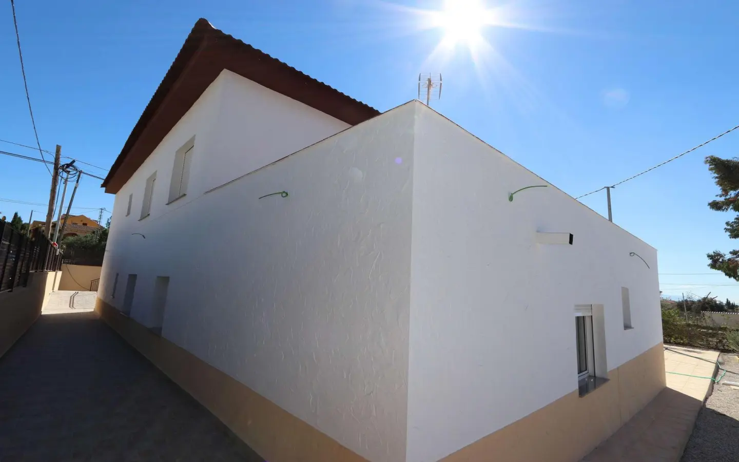11-bedroom Commercial In Fortuna, Spain (500 M²)