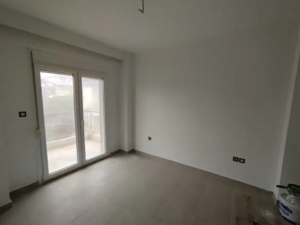 2-bedroom Flat In Michaniona, Greece (95 M²)