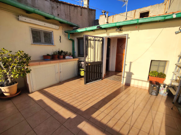 B65 Two-bedroom Apartment With Scenic Terrace In Ospedaletti