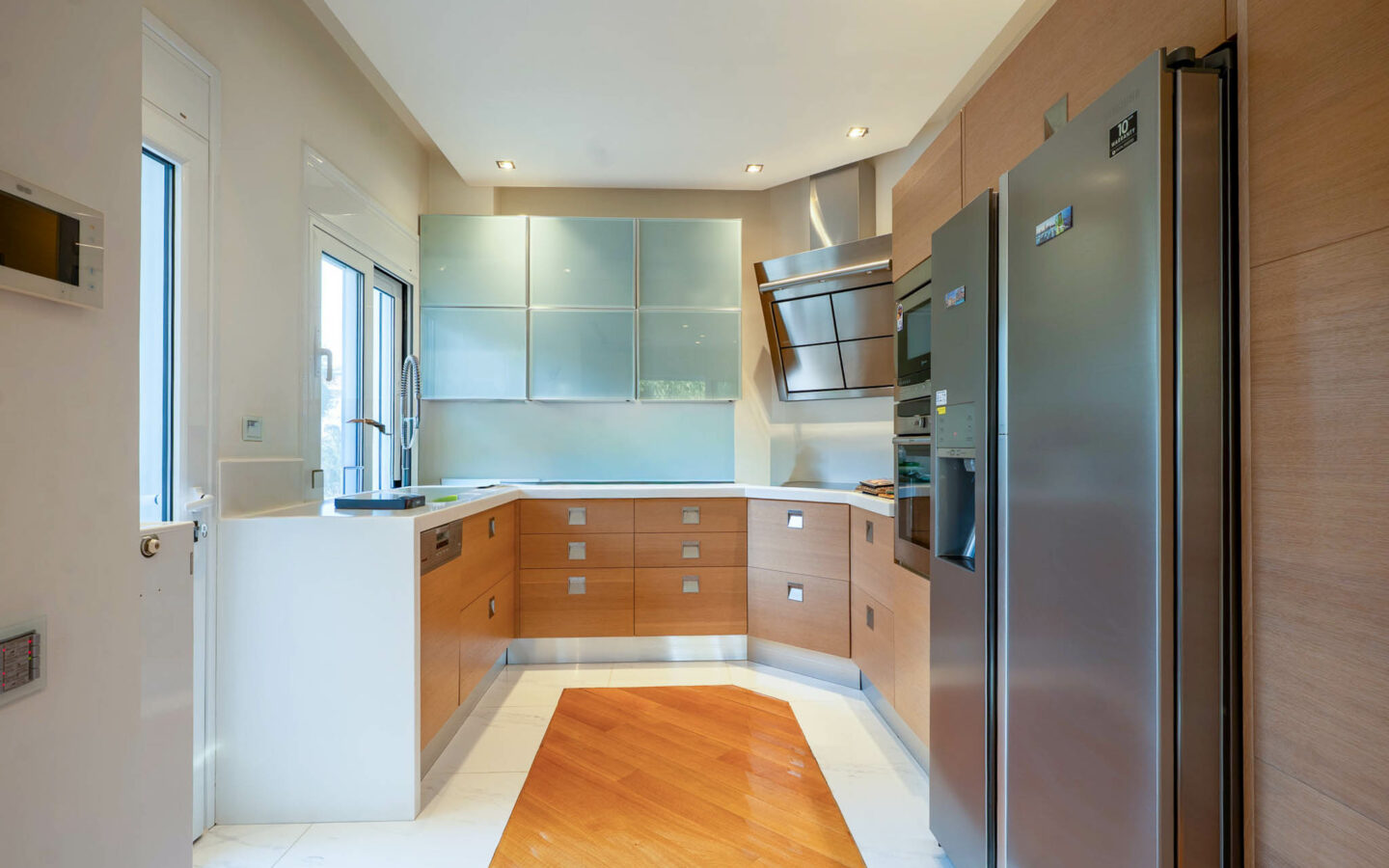 Renovated Villa Near Athens International Airport
