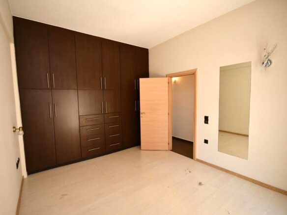 Contemporary 2 Bedroom Apartment With Attached Studio In East Crete