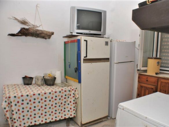 Renovation Opportunity With Countryside Views In East Crete