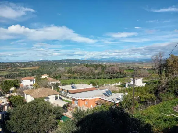 3-bedroom Detached House In Pirgos, Greece (153 M²)