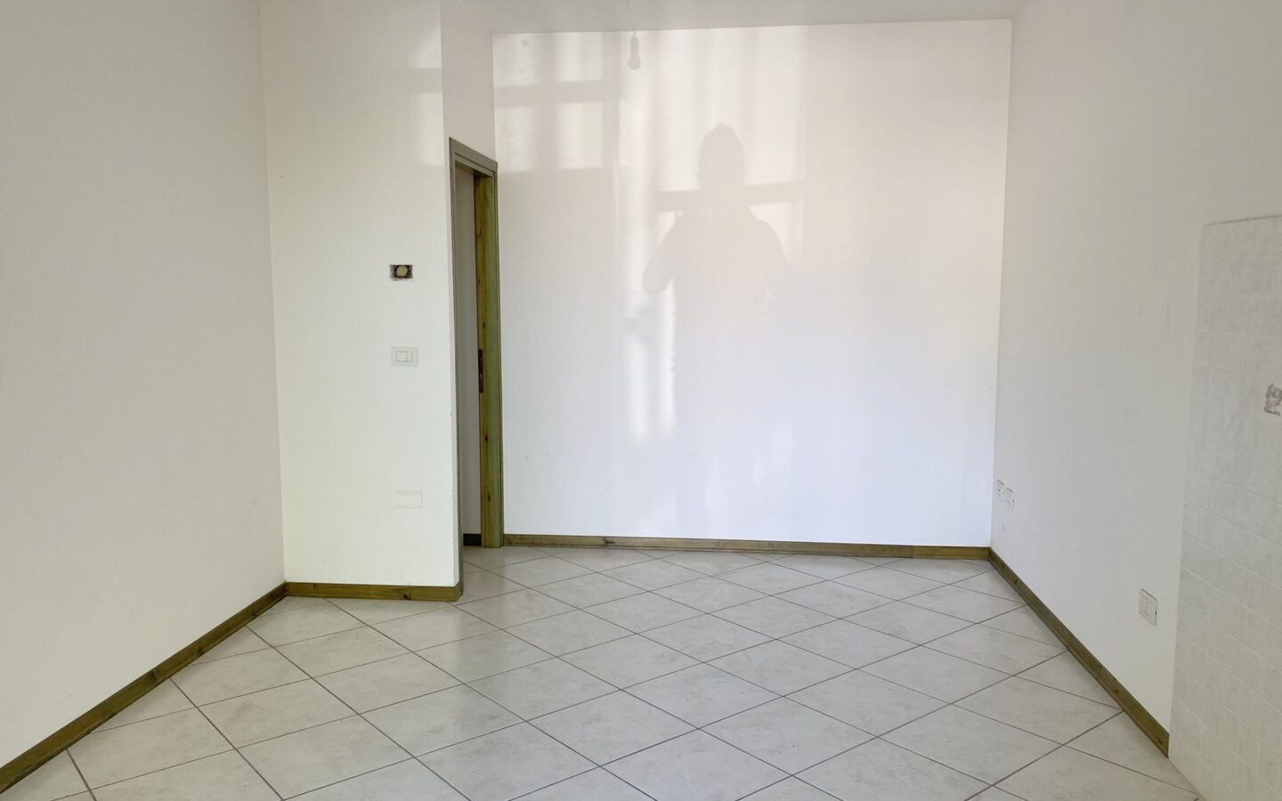 Three-bedroom Ground Floor Villa With Private Parking In Lido Nazioni