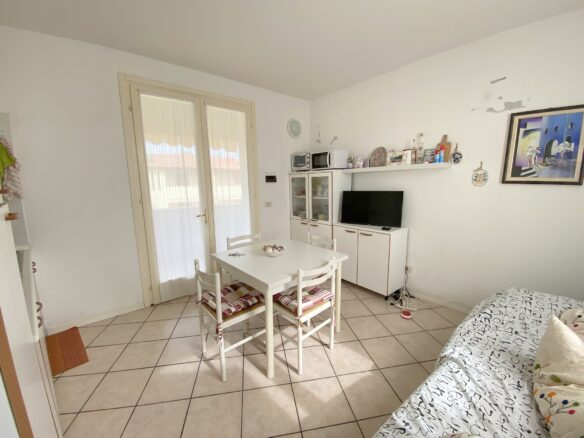 Two-bedroom Villa On First Floor In Lido Nazioni