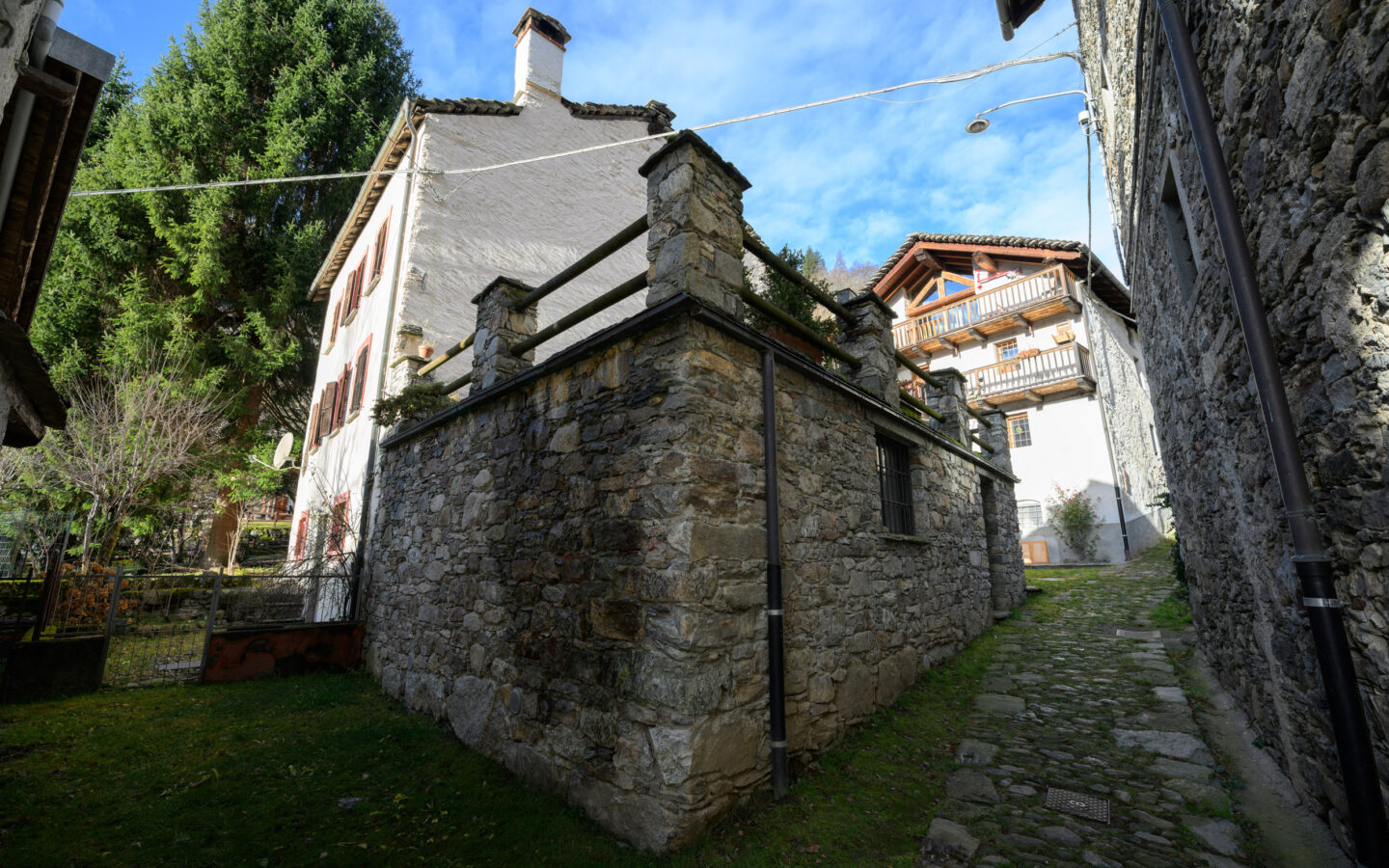 Independent House With Large Garden In Mountain Village Valsesia
