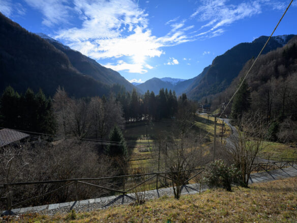 Independent House With Large Garden In Mountain Village Valsesia