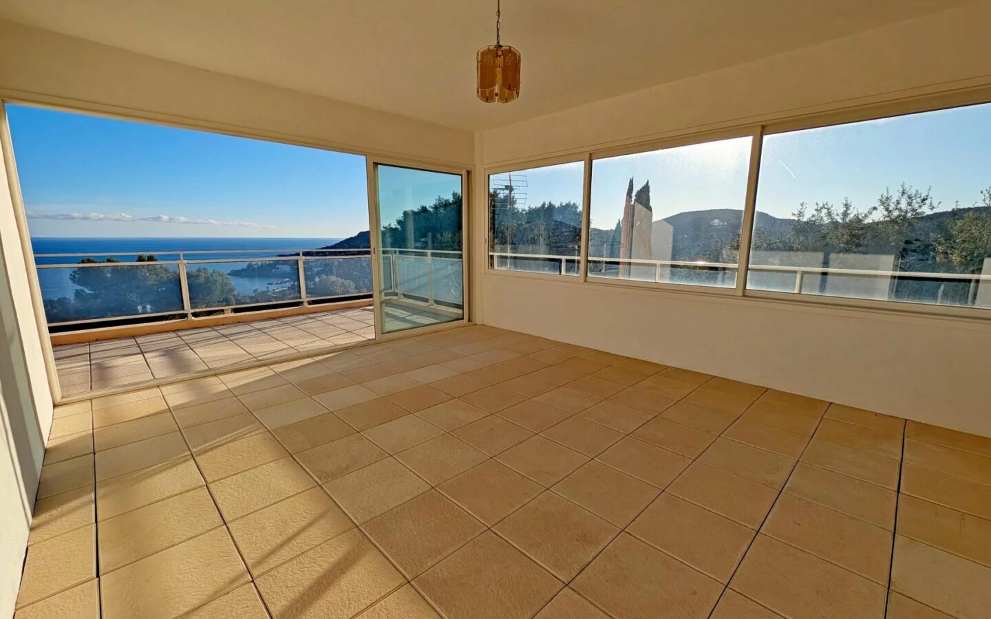 Contemporary Villa In Agay Saint Raphael With Panoramic Sea View