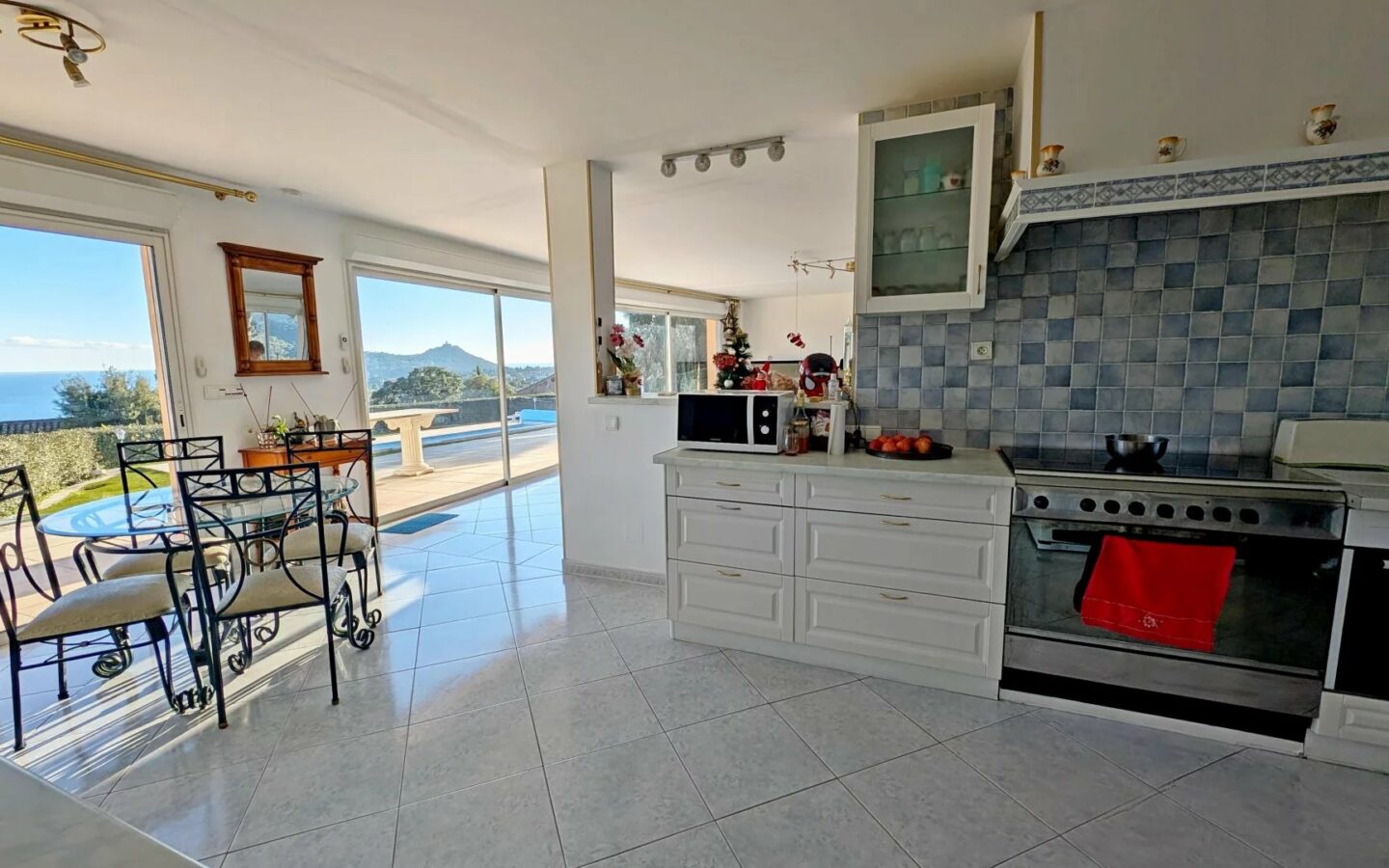 Contemporary Villa In Agay Saint Raphael With Panoramic Sea View