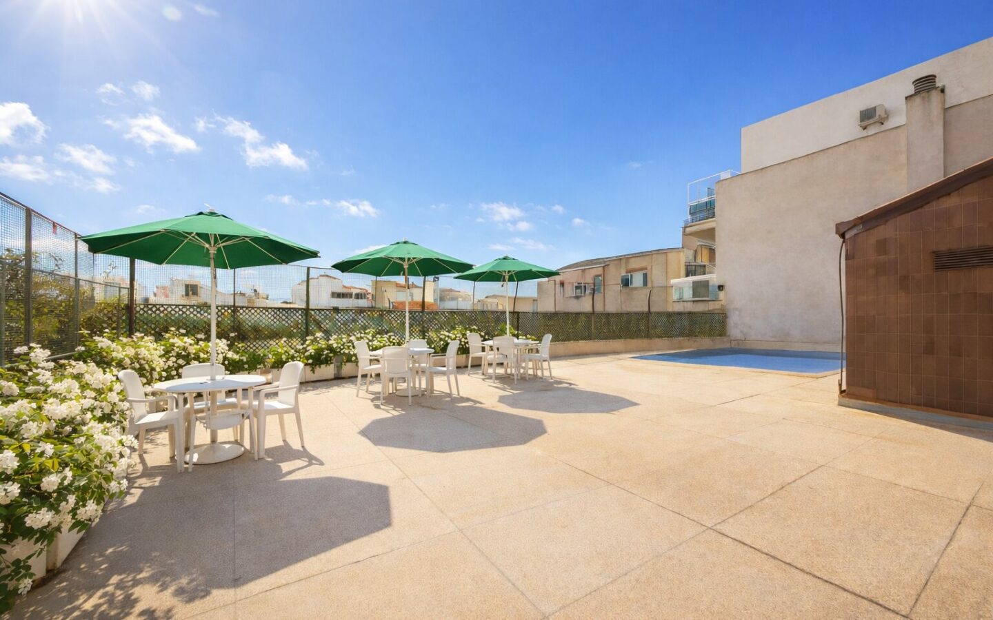 Apartment With Pool And Parking In Exterior Location