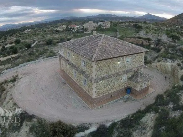 4-bedroom Finca In Macisvenda, Spain (289 M²)