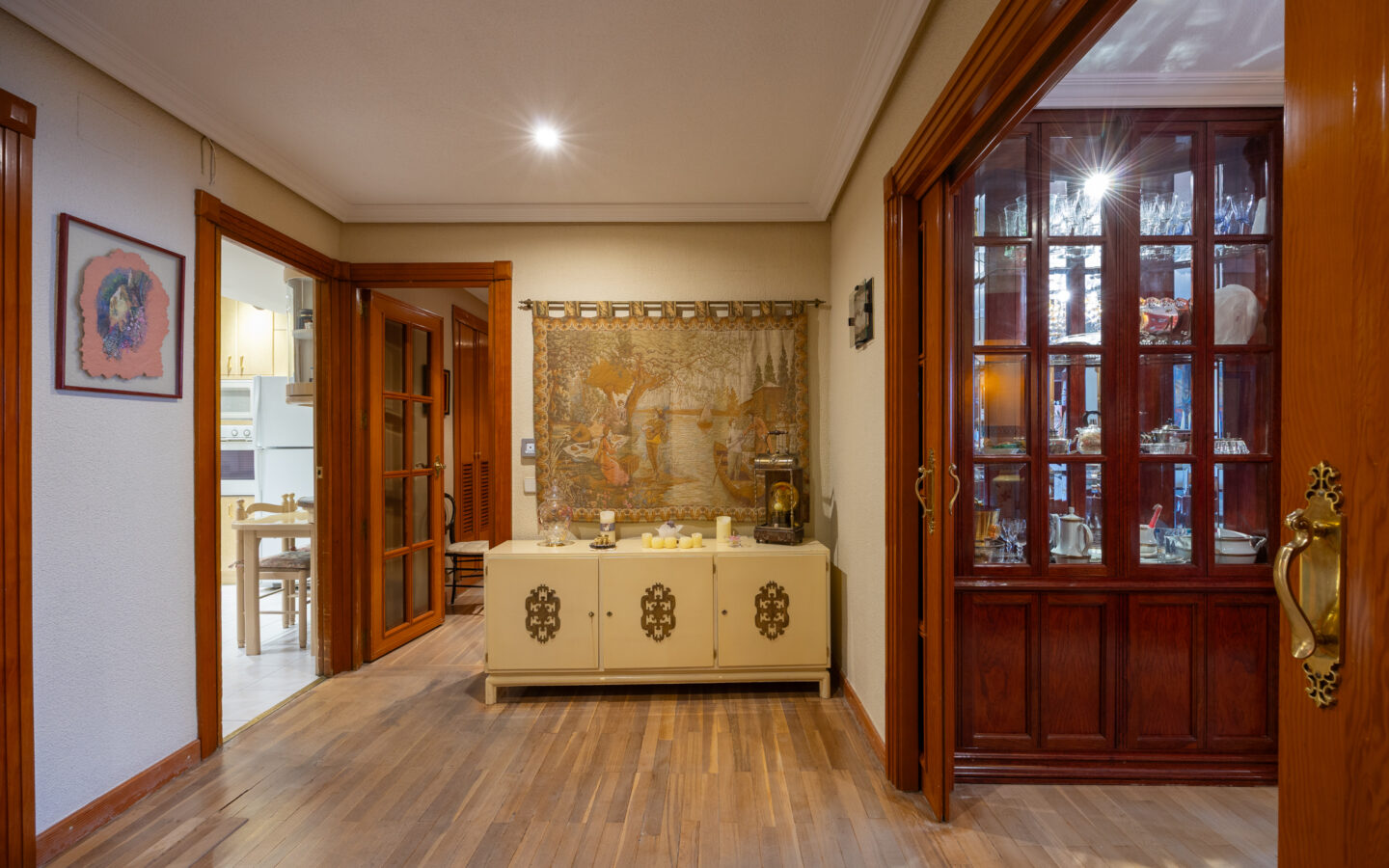 Apartment With Pool And Parking In Exterior Location
