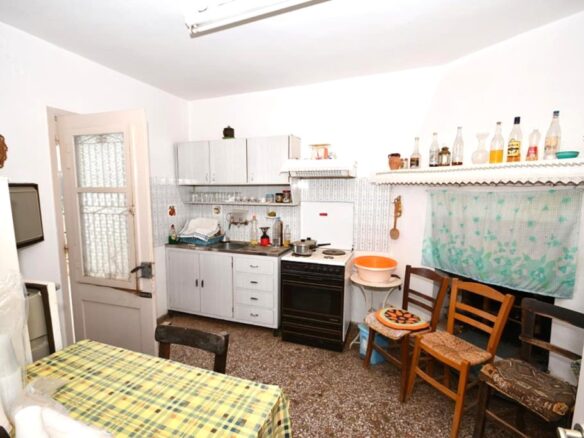 2 Bedroom House With Garden In Kritsa Village, East Crete