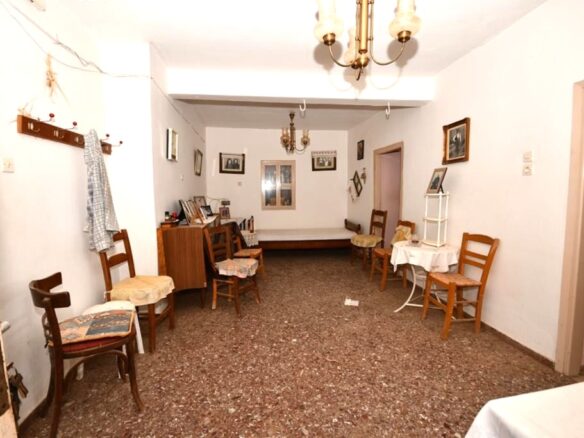 2 Bedroom House With Garden In Kritsa Village, East Crete
