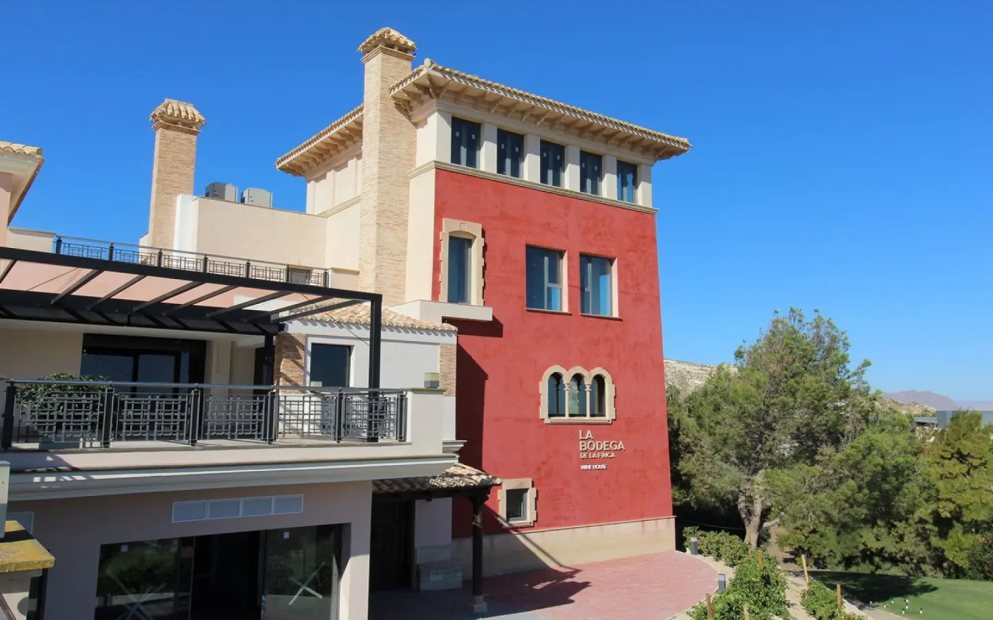 3-bedroom Detached Villa In Algorfa, Spain (103 M²)
