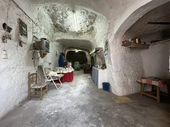 8-bedroom Country House In Hondón De Las Nieves, Spain (415 M²)