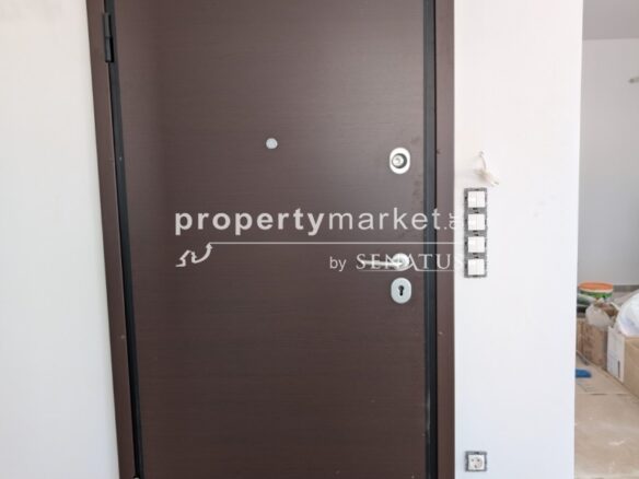 Newly Constructed Seventh-floor Apartment In Prime Location