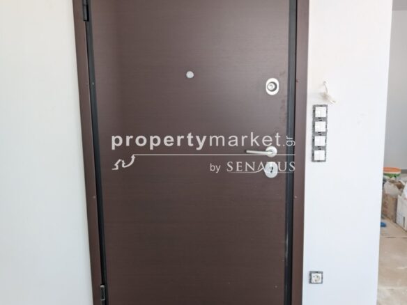 Newly Constructed Seventh-floor Apartment In Prime Location