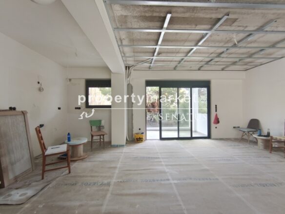 Newly Built Duplex On Second And Third Floors.