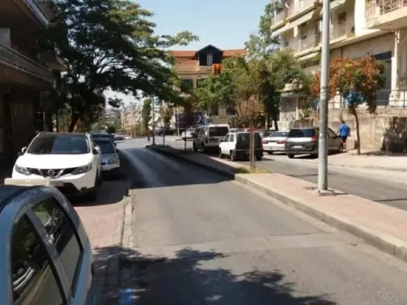 Flat In Ano Poli, Greece (27 M²)