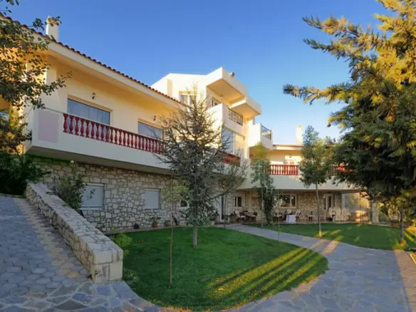 Villa In Gorgolaini, Greece (582 M²)