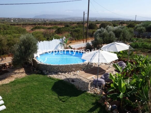 Villa With 3 Bedrooms In Coastal Location
