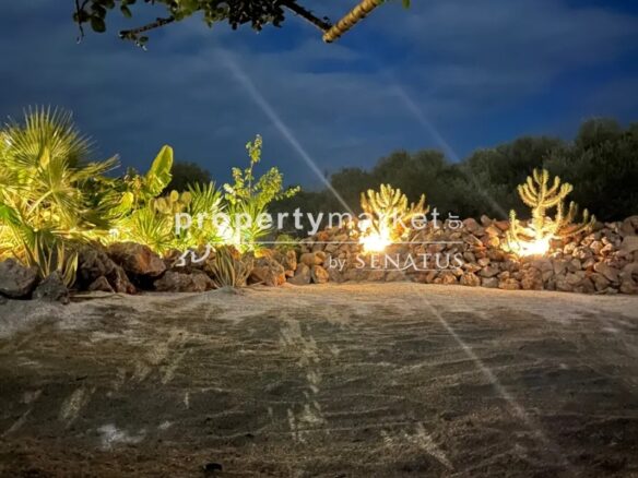 Villa With 3 Bedrooms In Coastal Location