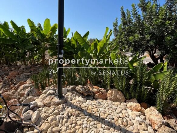 Villa With 3 Bedrooms In Coastal Location