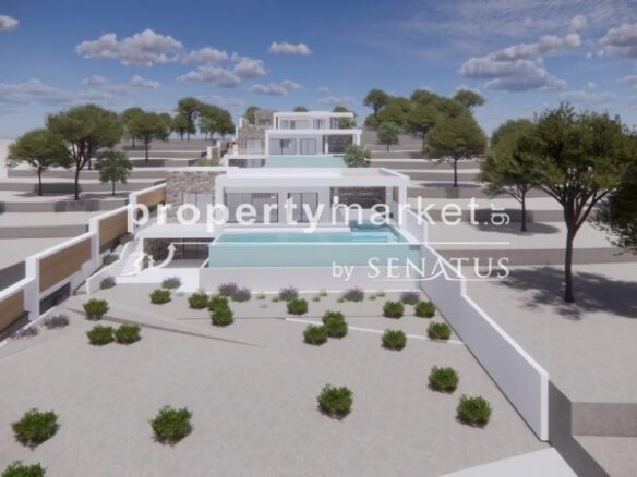 Complex Of Three Exclusive Villas