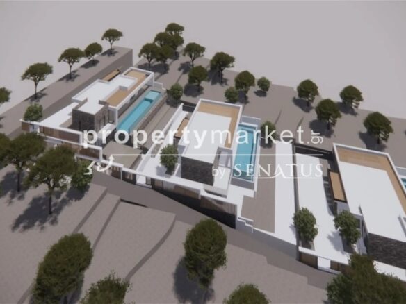 Complex Of Three Exclusive Villas