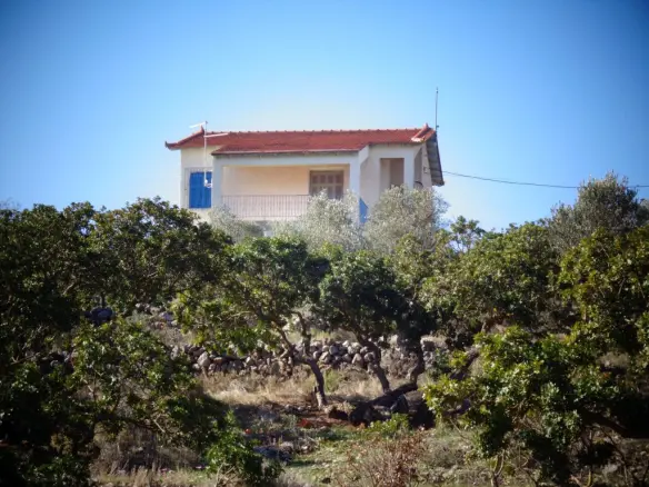 2-bedroom Detached House In Greece (80 M²)