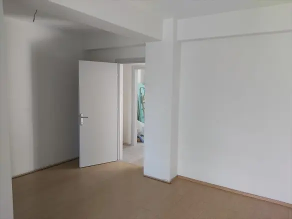 5-bedroom Maisonette In Panorama, Greece (250 M²)