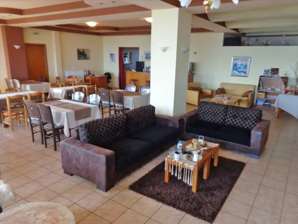 Hotel In Theodoros Ziakas, Greece (1.050 M²)