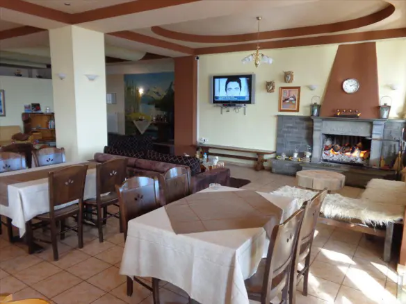 Hotel In Theodoros Ziakas, Greece (1.050 M²)