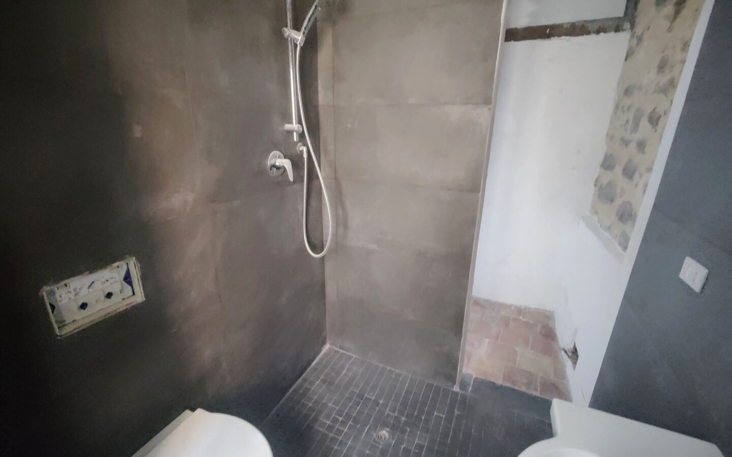 B60 Renovated Apartment With Panoramic View – 80 Sqm, No Condo Feestitle: 1 Beds Renovated Apartment, Panoramic View,