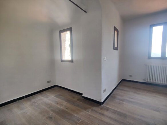 B60 Renovated Apartment With Panoramic View – 80 Sqm, No Condo Fees