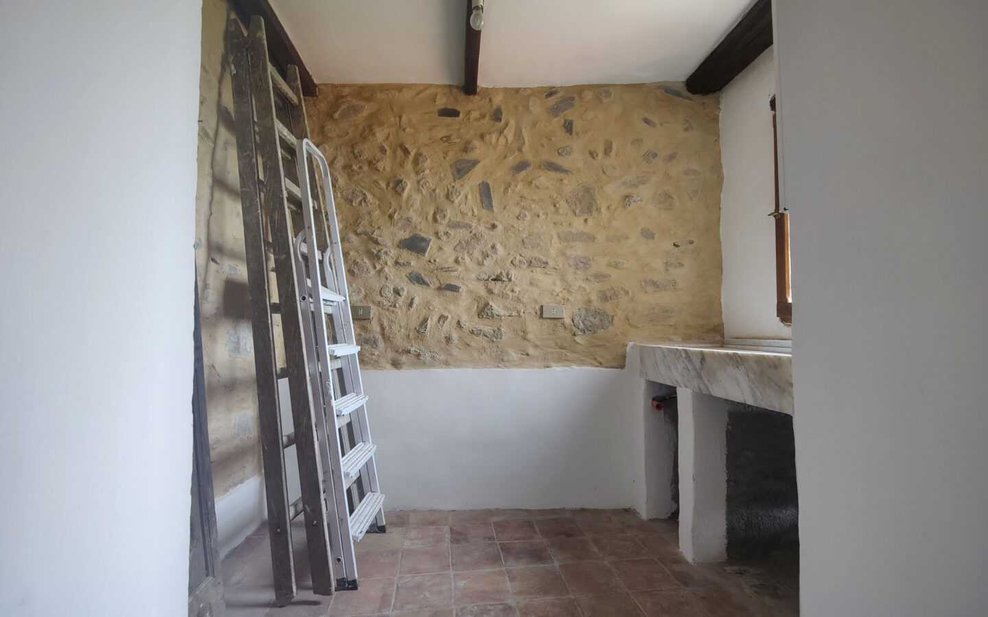 B60 Renovated Apartment With Panoramic View – 80 Sqm, No Condo Feestitle: 1 Beds Renovated Apartment, Panoramic View,