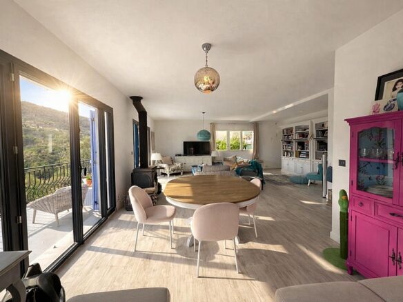Exclusive Villa In Bargemon