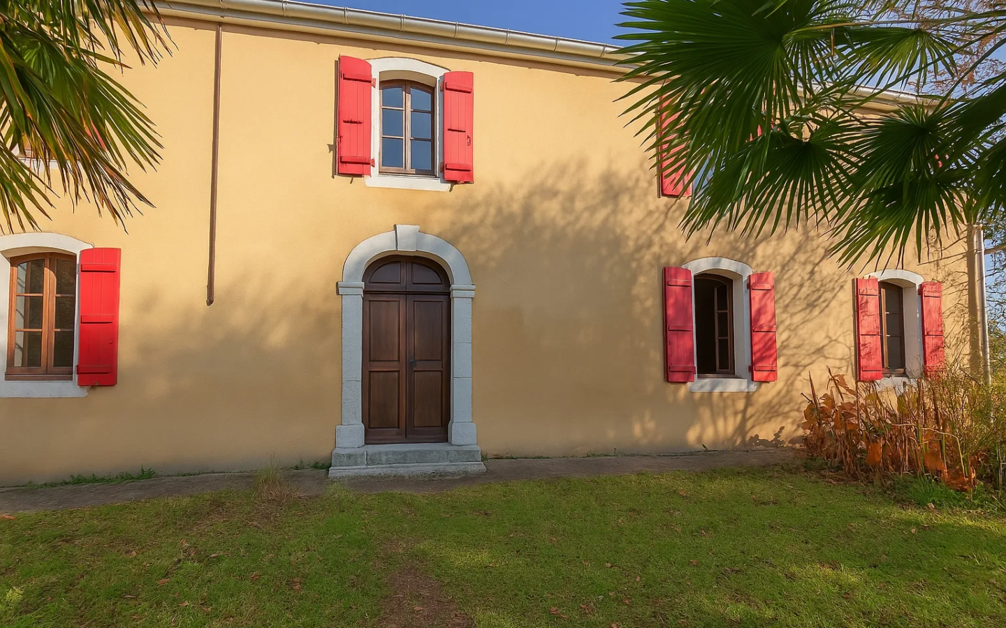 Character Estate With Panoramic View Of The Pyrenees And Adjoining Outbuilding In A Small Hamlet.Title: 3-bed Character Estate With Outbuilding In Pyrenees View