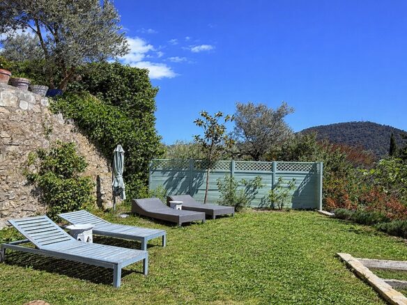 Exclusive Villa In Bargemon