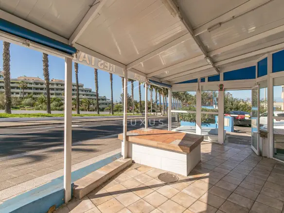 2-bedroom Shop In Puerto De La Cruz, Spain (130 M²)
