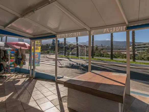 2-bedroom Shop In Puerto De La Cruz, Spain (130 M²)