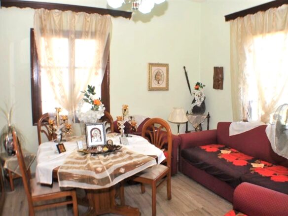 Spacious Detached House With Annex. Private Garden Plot – East Crete