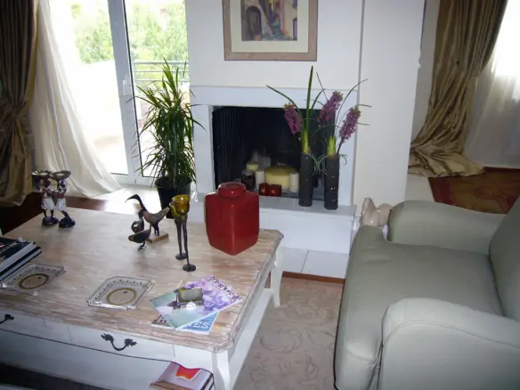 Maisonette 207 M² In Athens