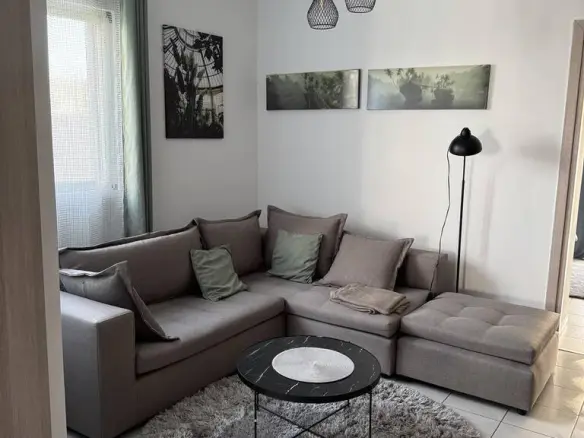 Flat 45 M² In Attica