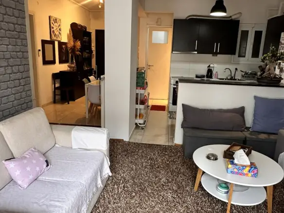 Flat 105 M² In Athens