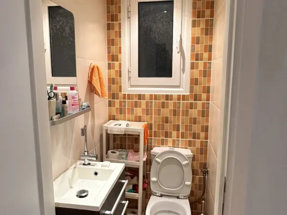Flat 105 M² In Athens